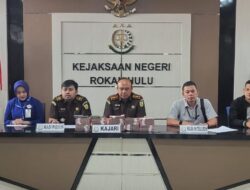 Kejari Rohul Terima Pengembalian Uang Negara Rp 518 Juta Lebih Dalam Perkara PADes Kepenuhan Baru