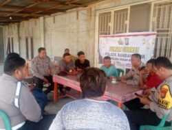 OMP-LK24: Personil Polsek Rambah Hilir Giat temu ramah Jum’at Curhat Dan Coolling System Di Dusun Simpang Semangka