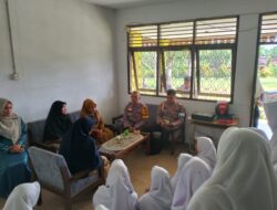 Dalam OPS Mantap Praja Lanjang Kuning, Sat Binmas Polres Rohul Cooling Sistim Bersama Para Guru SMA LPMD