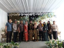 Hadiri Pesta Pernikahan Masyarakat, Kapolsek Bonaidarussalam  Sampaikan Pesan Cooling System