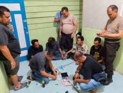 Tak Berkutik, Empat Tersangka Kasus Sabu Diringkus Personil Polsek Tandun