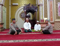 Giat Sholat Shubuh Berjamaah, Kapolsek Kabun Lanjutkan Dengan Coolling System Dengan Jama’ah Masjid AL MUAWANAH