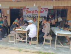 Dalam Program Jum’at Curhat, Personil Polsek Kabun Beri Solusi Atas Masalah Masyarakat Desa Giti