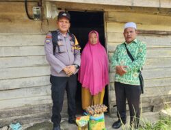 Polsek Kabun Peduli: Bantu Lansia Sebatang Kara di Desa Batulangkah Besar