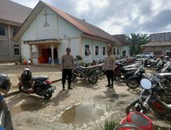 Polsek Rambah Gelar Minggu Kasih, Wujudkan Rasa Aman dan Nyaman Bagi Jemaat Gereja