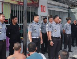 Pimpin Penggeledahan, Kalapas Pasir Pangaraian dan Jajaran Periksa 8 Kamar Hunian