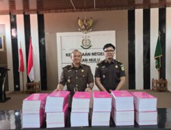 Kejari Rohul Limpahkan Perkara Dugaan Korupsi Penyaluran Pupuk Subsidi ke Pengadilan Tipikor Pekanbaru