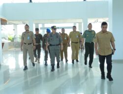 Gubernur Hidayat Jalani Agenda Lapangan Gunakan Helikopter, Jumpai Masyarakat Kepulauan