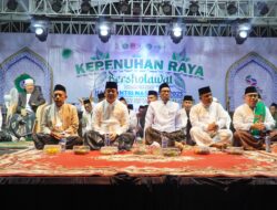 Wabup Syafaruddin Poti Hadiri Kepenuhan Raya “Bersholawat” Dalam Rangka Peringatan Hari Santri Nasional 2025.