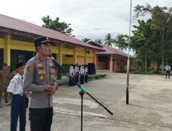 Kapolsek Rambah Samo,Sampaikan Tiga Pesan di SMP Negri 1 Rambah Samo di Saat Pimpin Upacara.