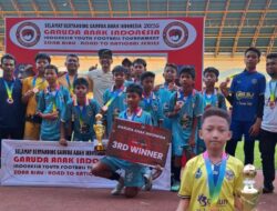 Tim KU 13 Bina Muda berhasil meraih juara 3 dalam ajang Turnamen Garuda Anak Indonesia yang digelar di Stadion Utama Pekanbaru.
