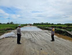 Polsek Bonai Darussalam Laksanakan Patroli dan Monitoring Pasca Curah Hujan Tinggi