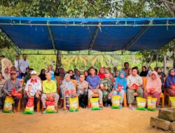 Perkuat Sinergi Cegah Karhutla, Polres Rokan Hulu Edukasi Warga dan Salurkan Bantuan Sembako di Rokan IV Koto