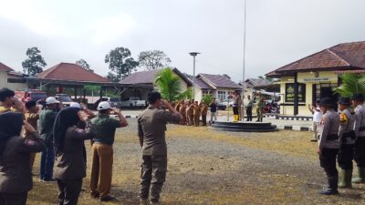 Kapolsek Rambah Samo Pimpin Apel Kesiap Siagaan Dalam Rangka Antisipasi Karhutla 2026,Tegas Tidak Ada Ampun