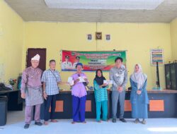 Pemdes Teluk Aur Gelar Penyaluran Bantuan Langsung Tunai (BLT) Tahap 4,5,6 Tahun Anggaran 2026 Berjalan Lancar.