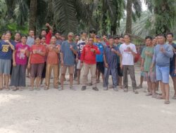 Ketua Umum Federasi Serikat Buruh Perkebunan Indonesia-KASBI Provinsi Riau, Desak Koperasi Serba Usaha Rokan Jaya, Bayar Hak Anggota Pekerja, Bila Tidak di Pekerjakan Lagi.