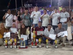 Kepala Desa Teluk Aur, Resmi Menutup Turnamen Bola Voli Antar RT Dalam Rangka Memperingati HUT RI Ke-81.