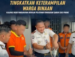 Tingkatkan Keterampilan Warga Binaan, Kalapas Pasir Pangarayan Berikan Pelatihan Pembuatan Sabun Cuci Piring